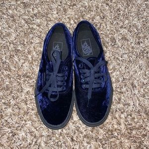 Vans (Midnight Blue Velvet)